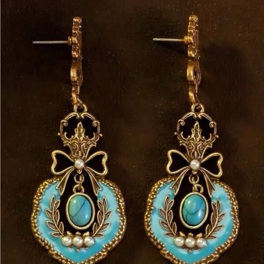 Elegant Gold and Turquoise Dangle Earrings